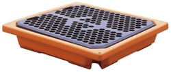 DIAL lekbak  polyethyleen met PE rooster voor 1x 200 ltr var  785x785x150mm  55 liter